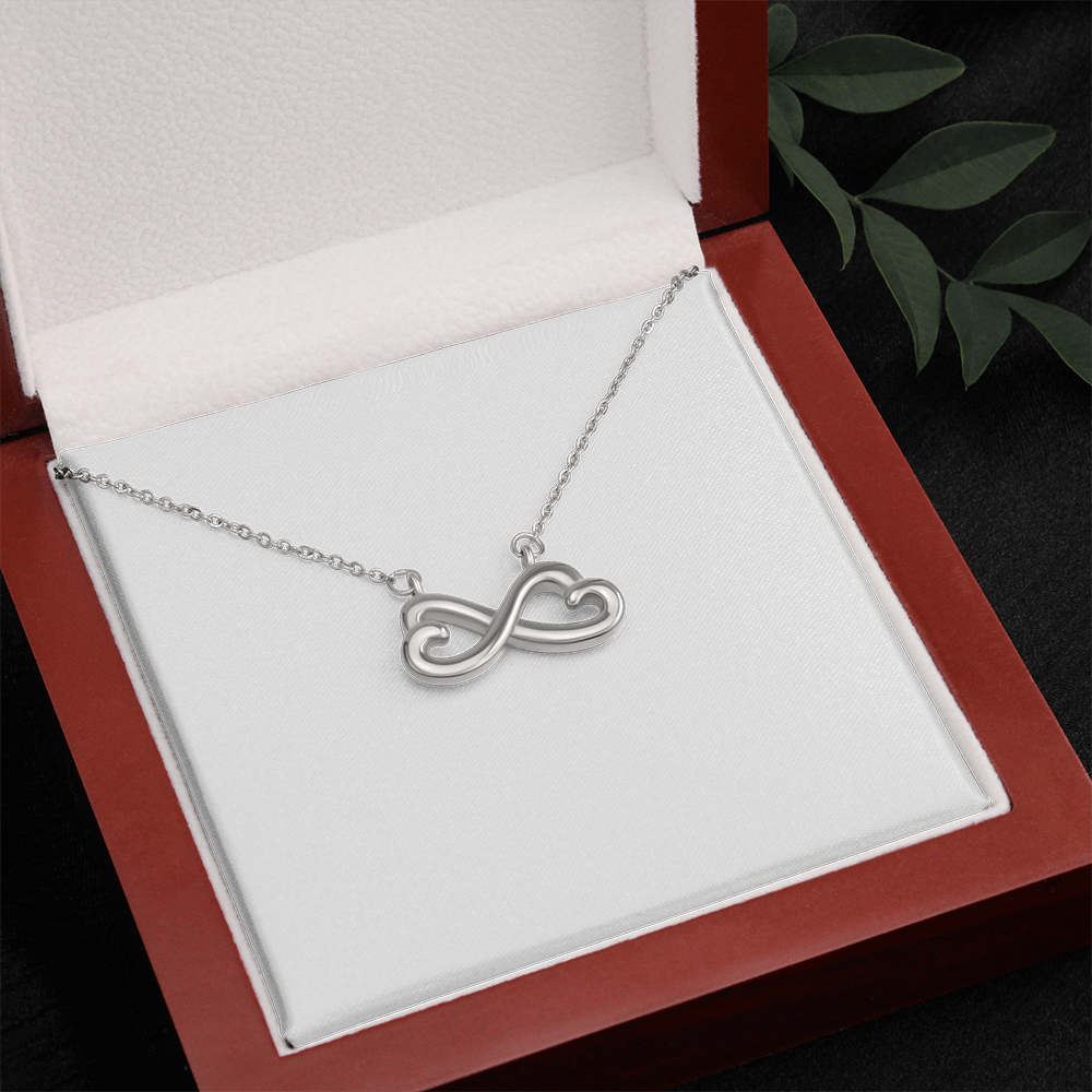 Interlocking Hearts Infinity Necklace – Romantic Gift for Wife or Girlfriend