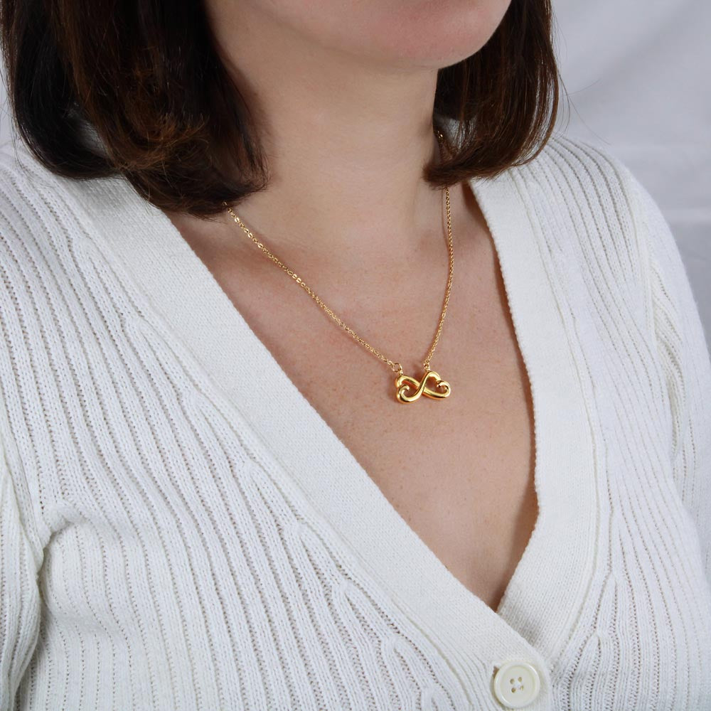 Interlocking Hearts Infinity Necklace – Romantic Gift for Wife or Girlfriend