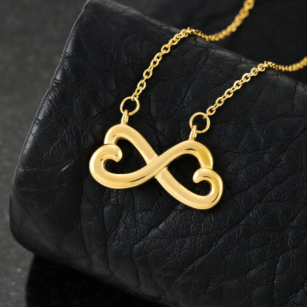Interlocking Hearts Infinity Necklace – Romantic Gift for Wife or Girlfriend