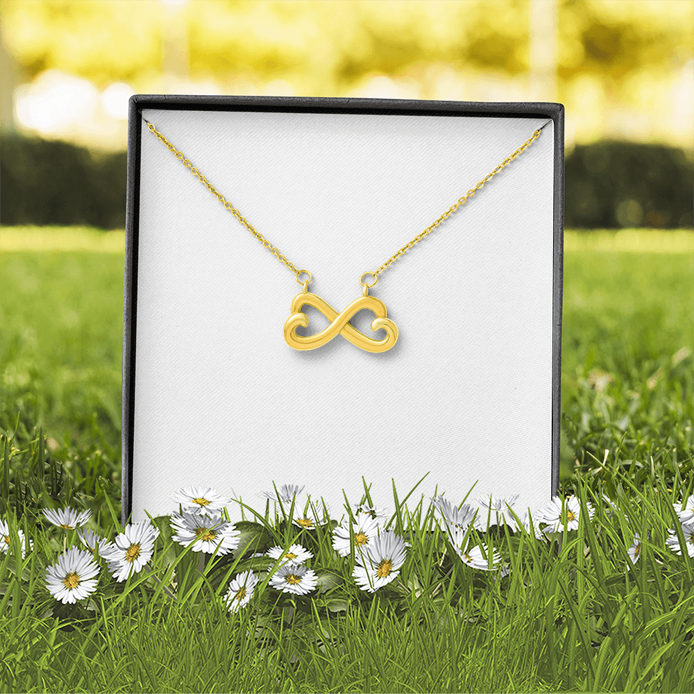 Interlocking Hearts Infinity Necklace – Romantic Gift for Wife or Girlfriend